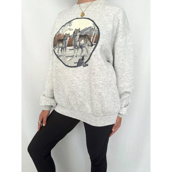 90s vintage grey unisex animal wolf nature graphic crewneck pullover sweater - Picture 3 of 10